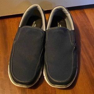 Skechers dual lite memory foam